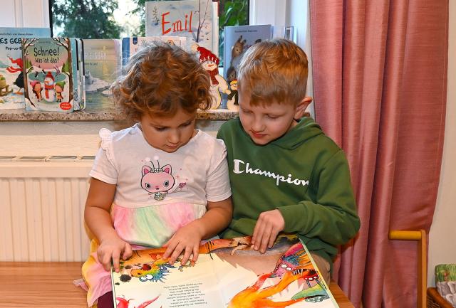 Bücher Wichtel Treffen und Bücher Mäuse Treffen